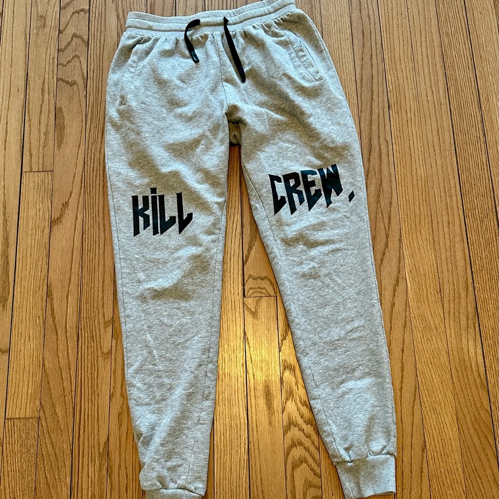 Women’s Kill Crew Light Gray Jogger Sweatpants - S